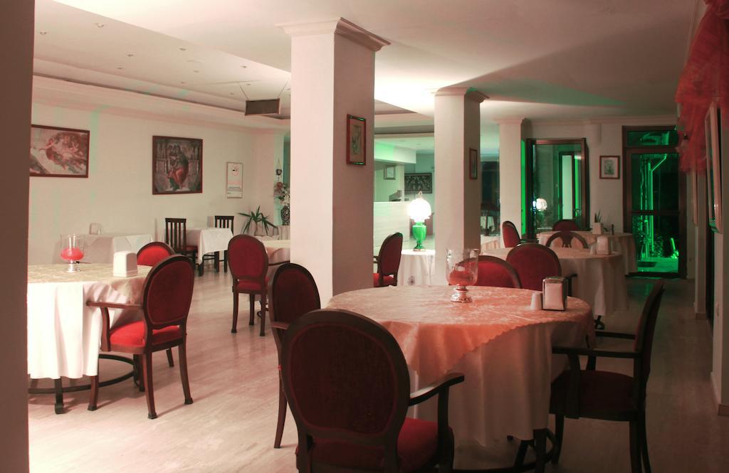 Verano Beach Hotel Icmeler Exterior foto